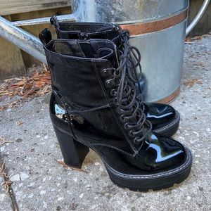 BLACK HEELED COMBAT BOOTS 🥾